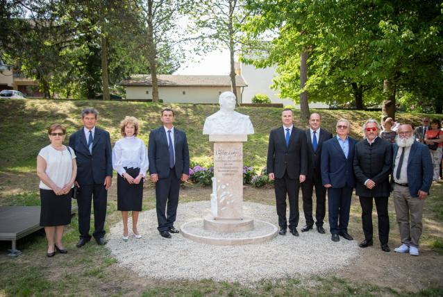 Felavatták Czobor Mátyás mellszobrát Zalaegerszegen