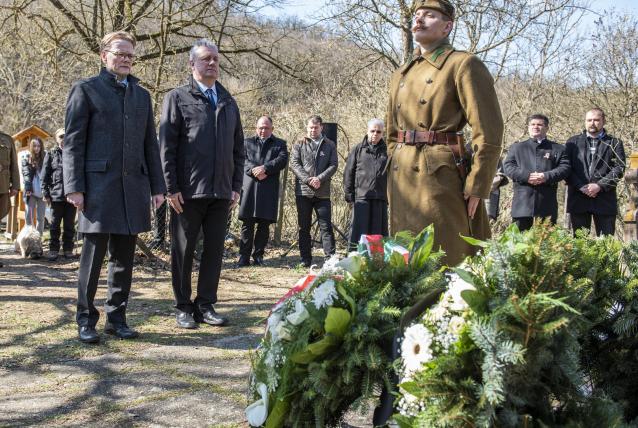 A második világháború civil áldozataira emlékeztek Kápolnapusztán