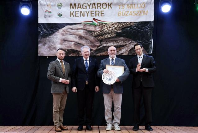 Átadták a Csongrád-Csanád Vármegye Agráriumáért Díjat