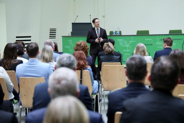 Szolgálati elismeréseket és főispáni dicséreteket adtak át Szegeden