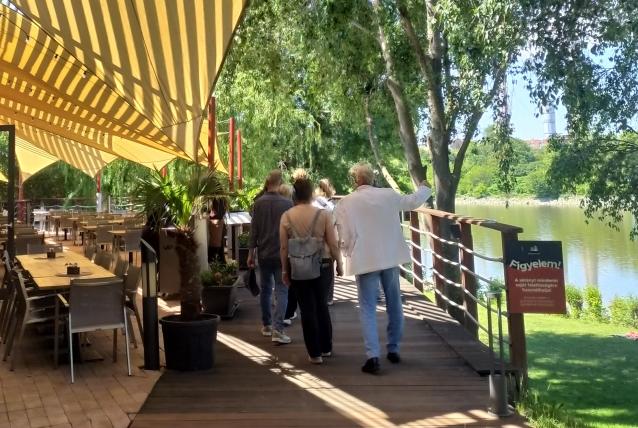 A kerületi főépítészek közös sétán osztják meg szakmai és személyes tapasztalataikat 