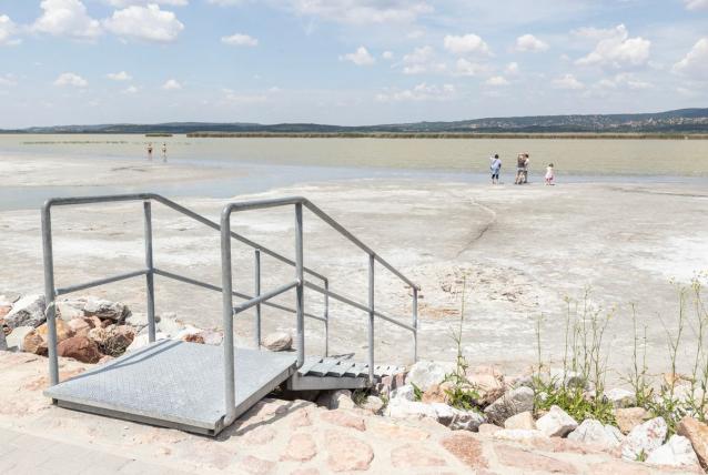 Fürdőzési tilalmat rendeltek el 6 strandon