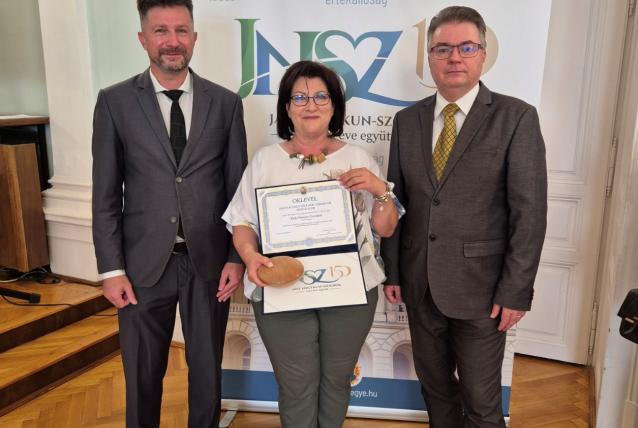 Rangos elismerésben részesült a Mezőtúri Járási Hivatal munkatársa