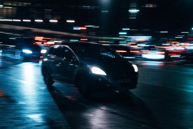 Gyorshajtókat és illegálisan átalakított járműveket szűrtek ki a közúti ellenőrök 