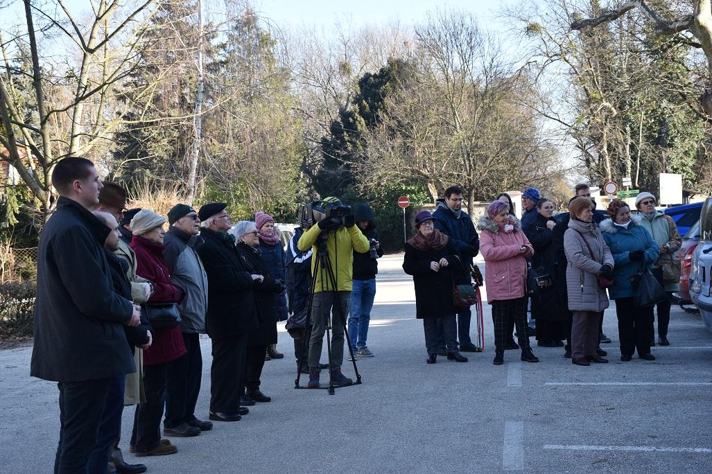 3-A Tatai Népfőiskola megalakulására emlékeztek