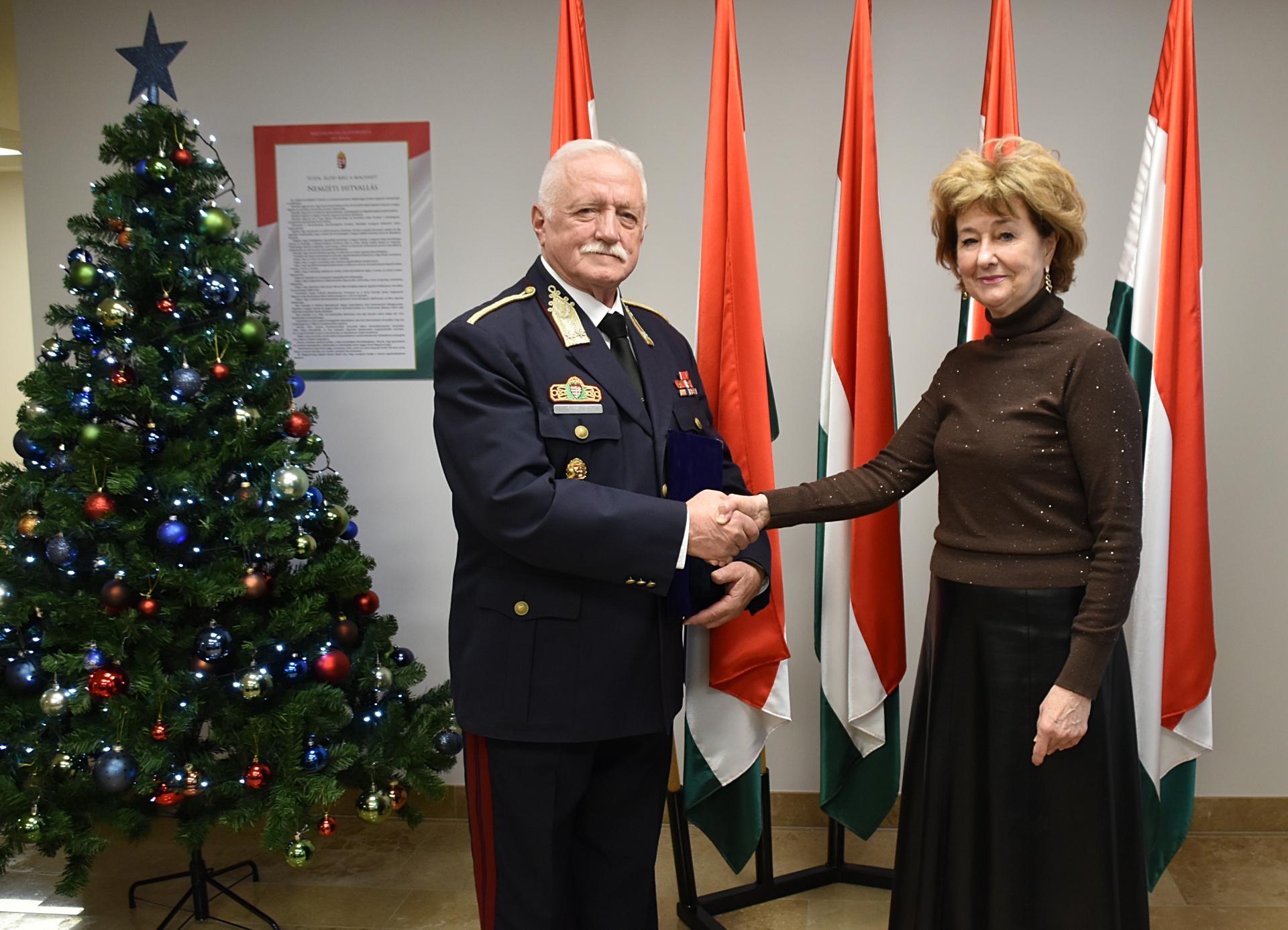 Dr. Muhoray Árpád, Dr. Sifter Rózsa