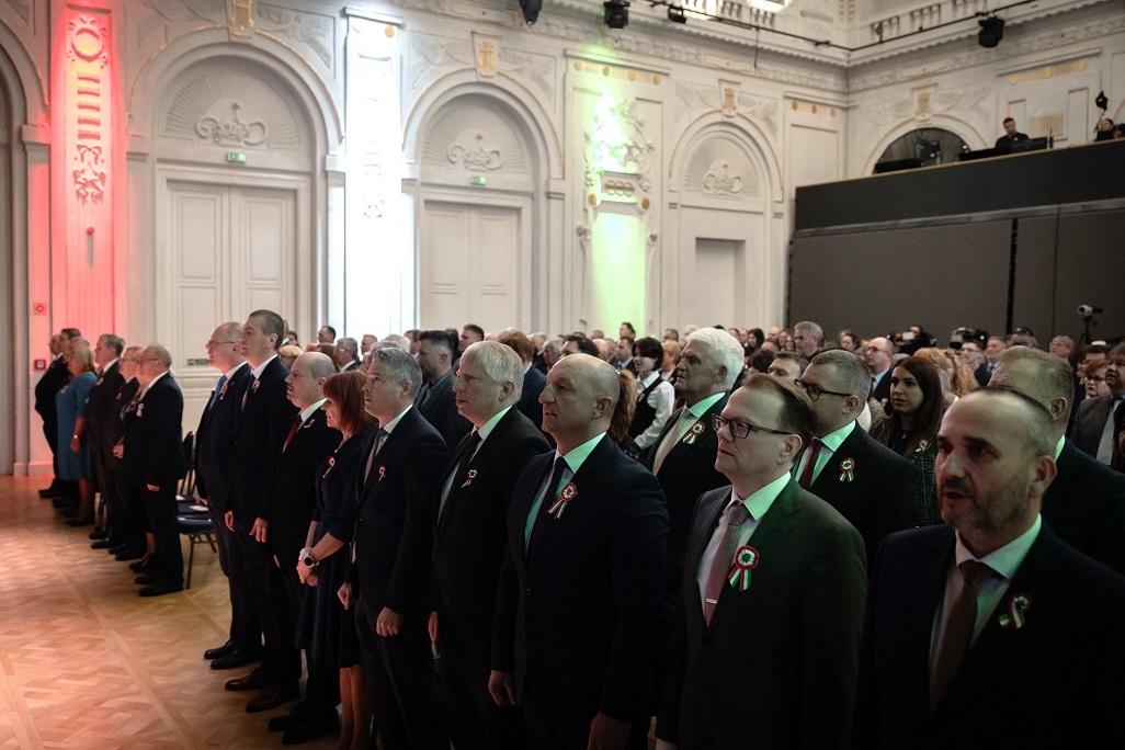 Elismeréseket kaptak munkatársaink5