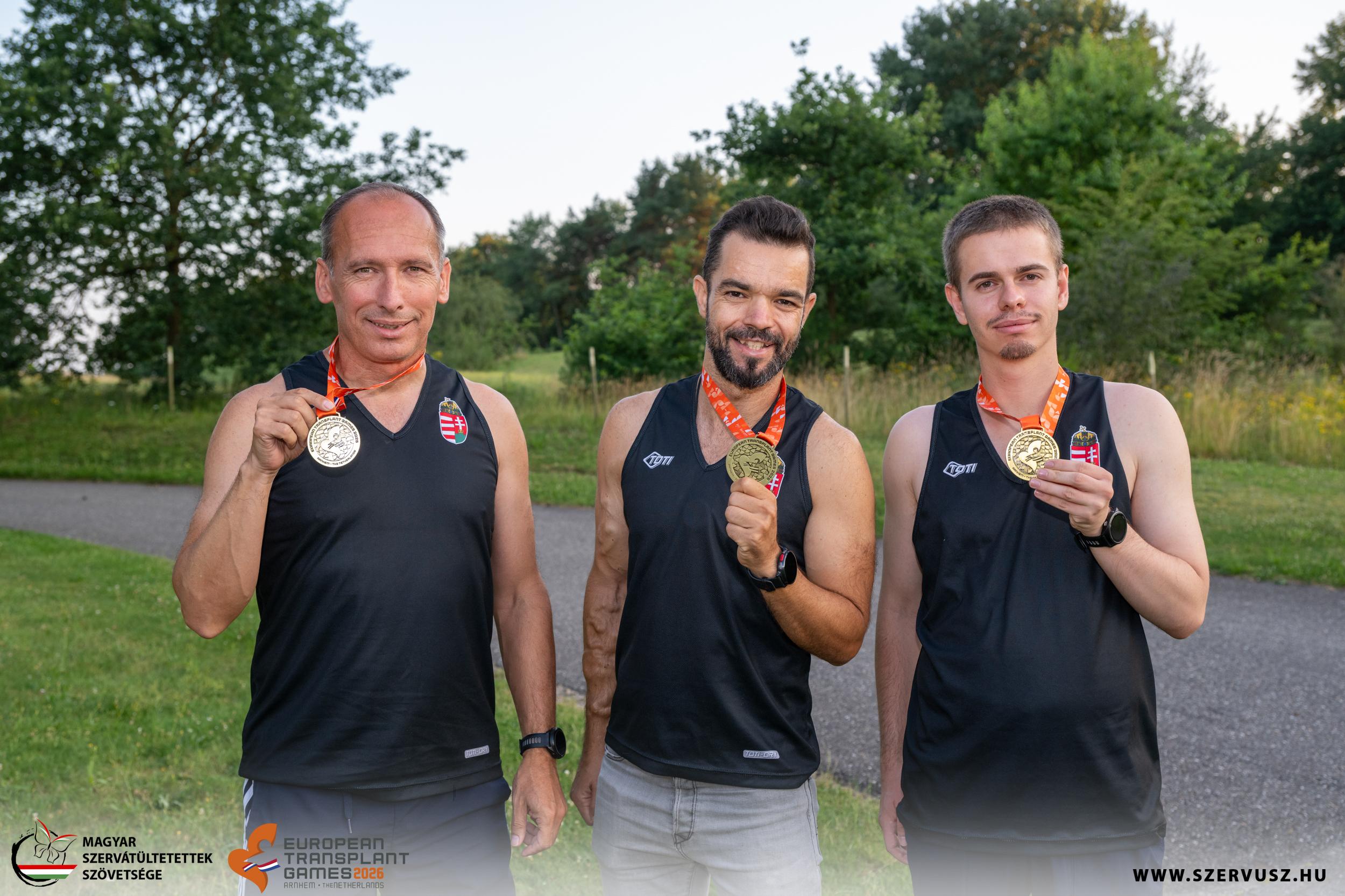 Simon Dezső minimaraton csapatkép